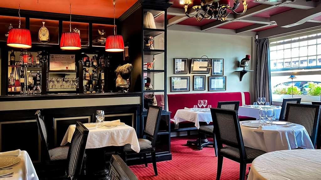 Hotel La Licorne & Spa Lyons-la-Forêt Restaurant bilde