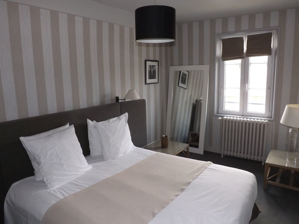 Hotel La Licorne & Spa Lyons-la-Forêt Eksteriør bilde